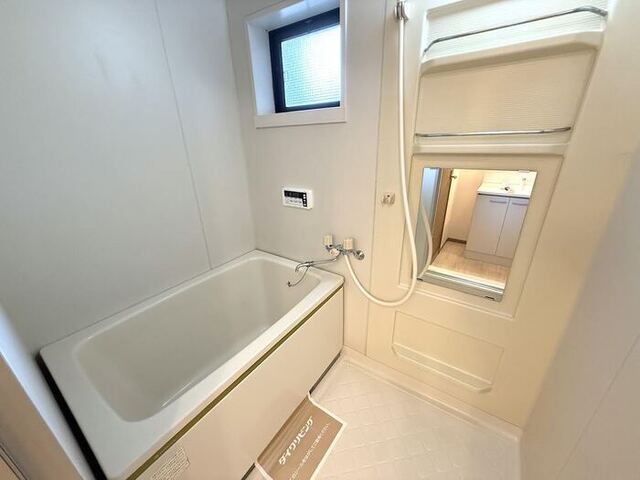 バス・シャワールーム　浴室