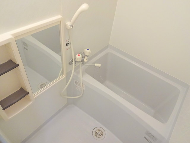 バス・シャワールーム　★バス・トイレ別です★