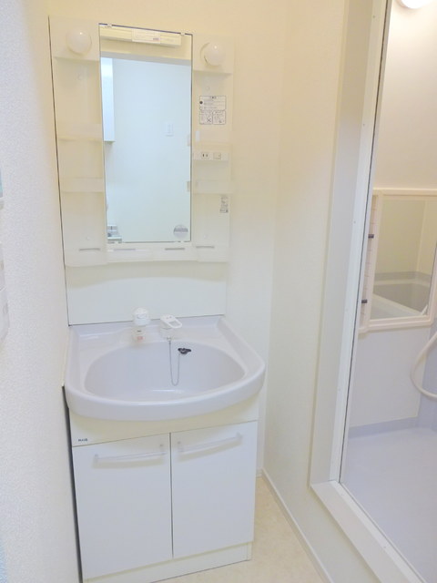 洗面設備　★便利な独立洗面台★