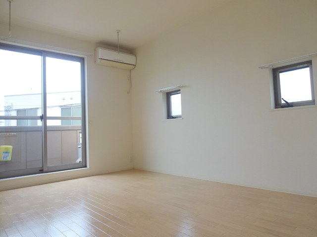 居室・リビング　★同物件・別部屋参照★