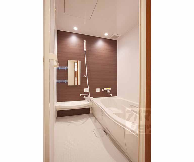 バス・シャワールーム　共同スペースにある共同設備です