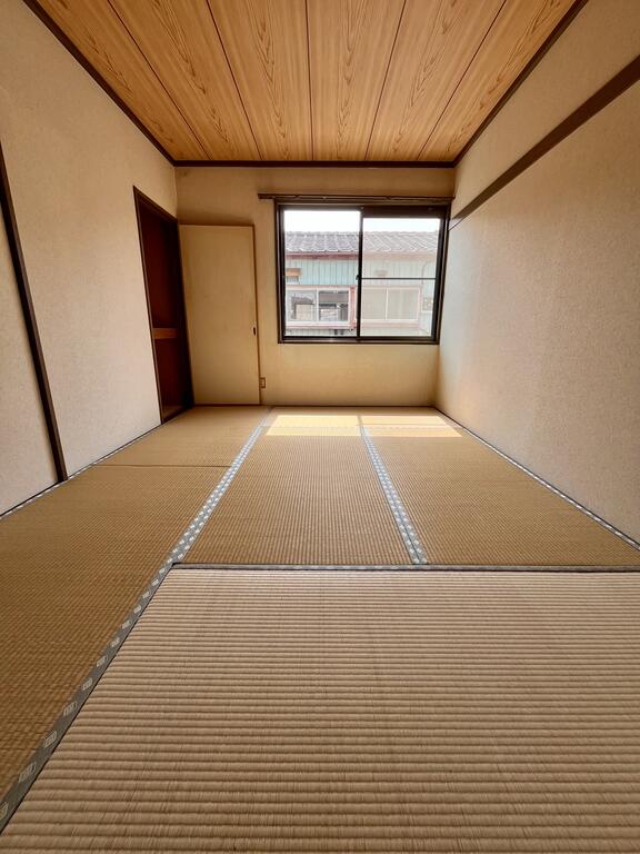 その他部屋・スペース　洋室6畳　収納付き