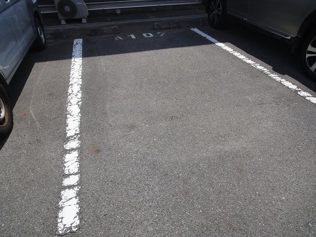 駐車場　駐車スペースもあります