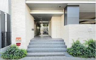 エントランス　グラマシー横濱関内