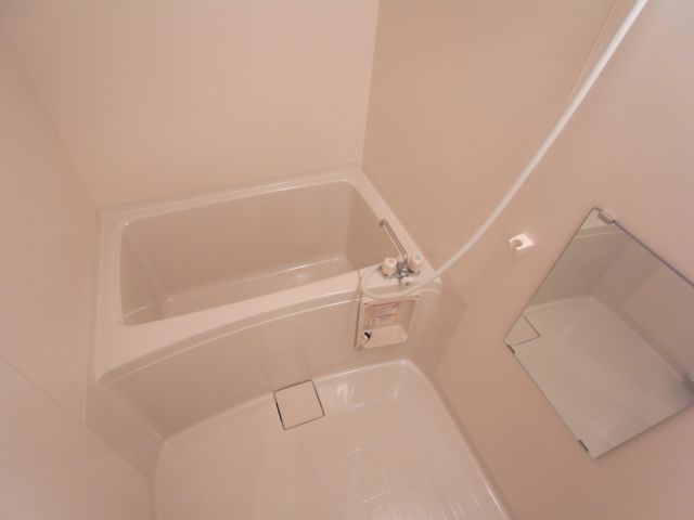 バス・シャワールーム　キレイな浴室は良いですね