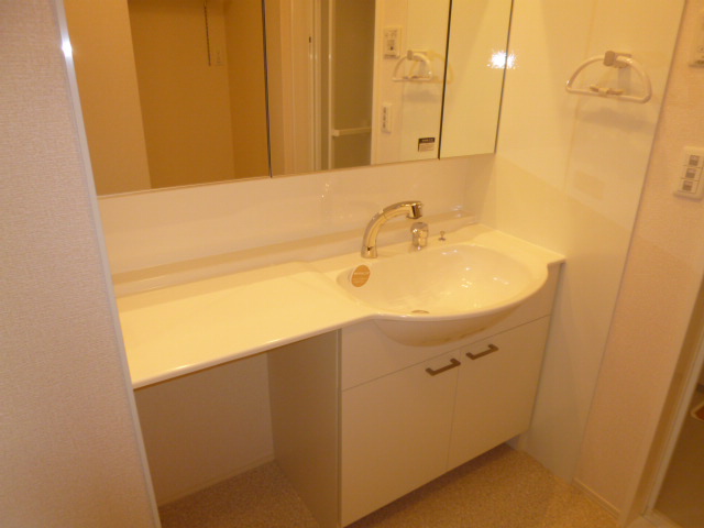 洗面設備　洗髪洗面化粧台