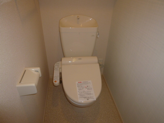 トイレ　シャワー付きトイレ