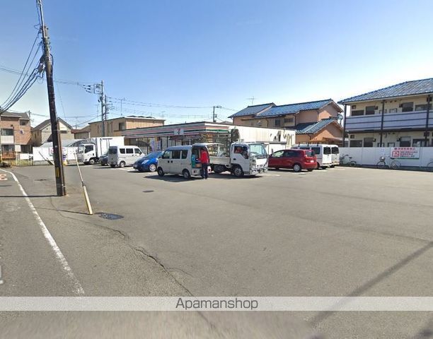 コンビニ　セブンイレブン（コンビニ）まで1370m