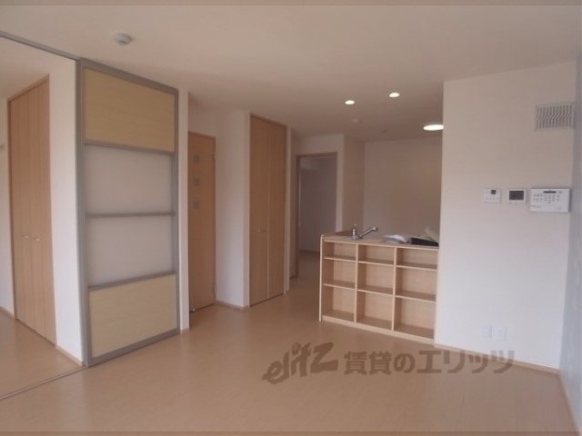 居室・リビング　リビング