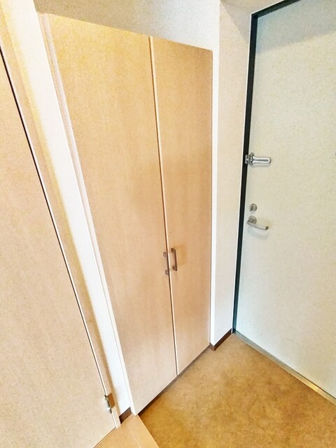 玄関　◆シューズボックス◆※同タイプ参考写真
