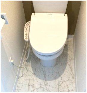トイレ　温水洗浄便座付