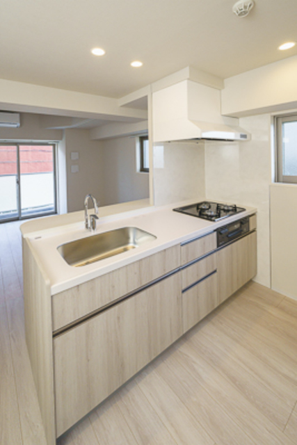 キッチン　※写真は同タイプ住戸です。