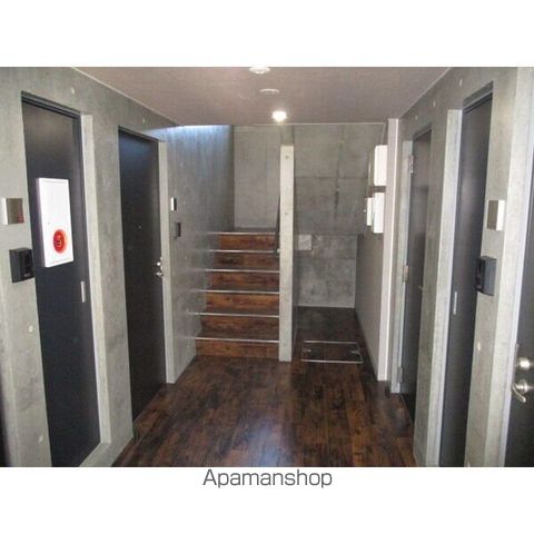 ロビー　ロビー