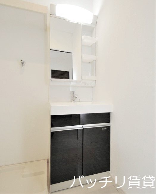 洗面設備　画像は同シリーズ参考画像の為、現況を優先いたします。