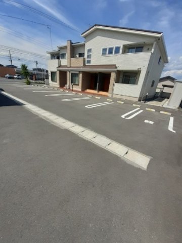 駐車場　駐車場です