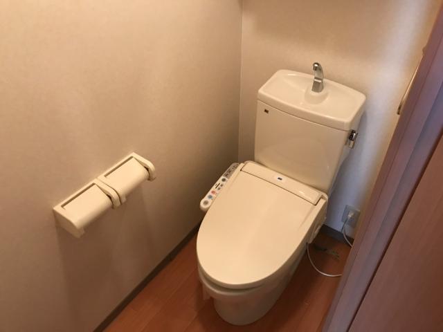 トイレ　トイレ