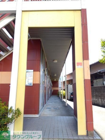 エントランス　外観