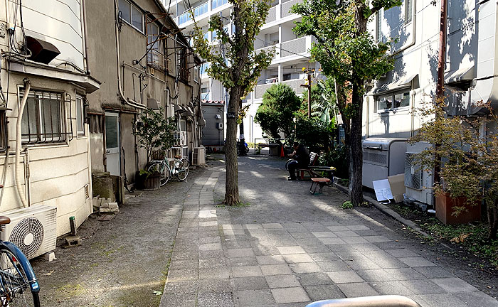 公園　豊岡町児童遊園（公園）まで686m