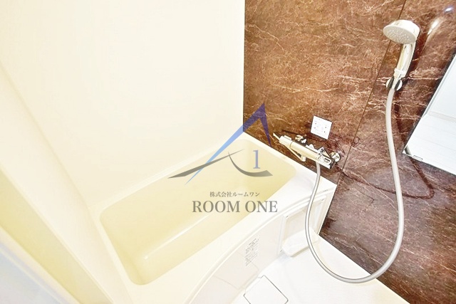 バス・シャワールーム　お風呂です。