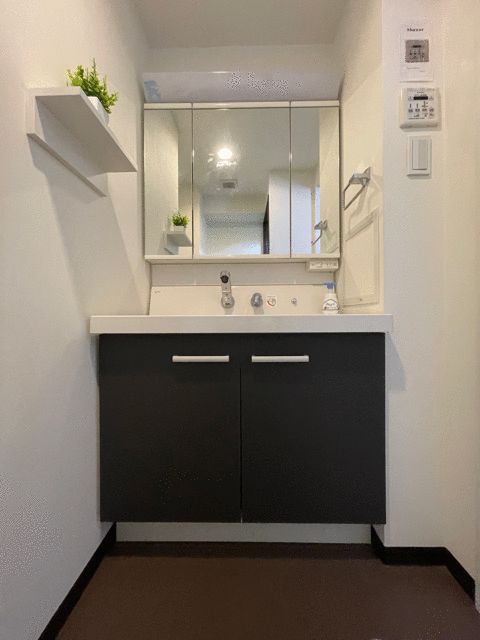 洗面設備　雑貨は参考の物になります