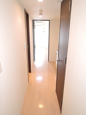 その他部屋・スペース　同型タイプの写真です。色が異なる場合があります。現況優先。