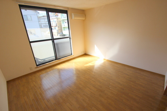 居室・リビング　※別号室の写真を使用しております。