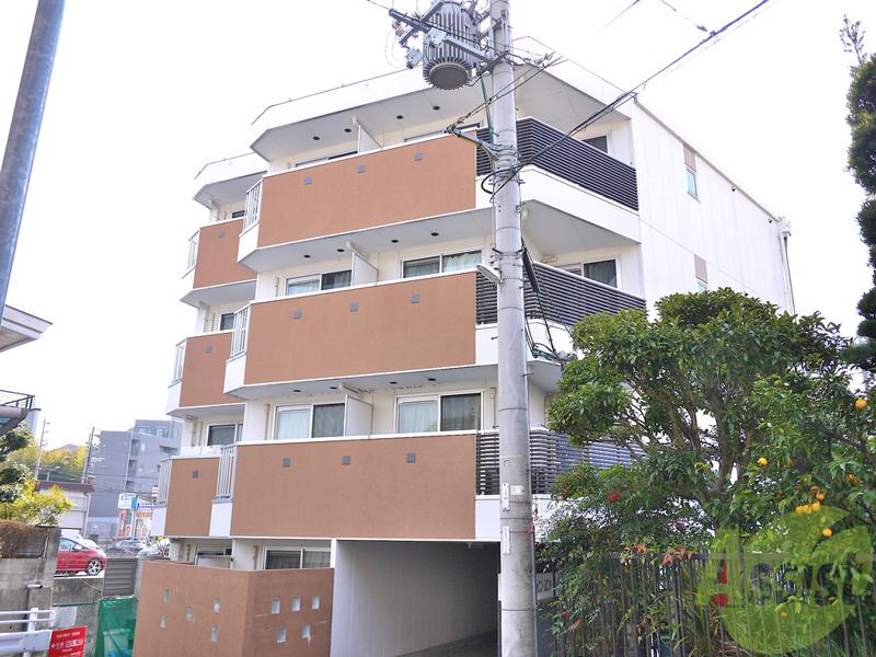 建物外観　豊中市上新田【ウインズコート３】