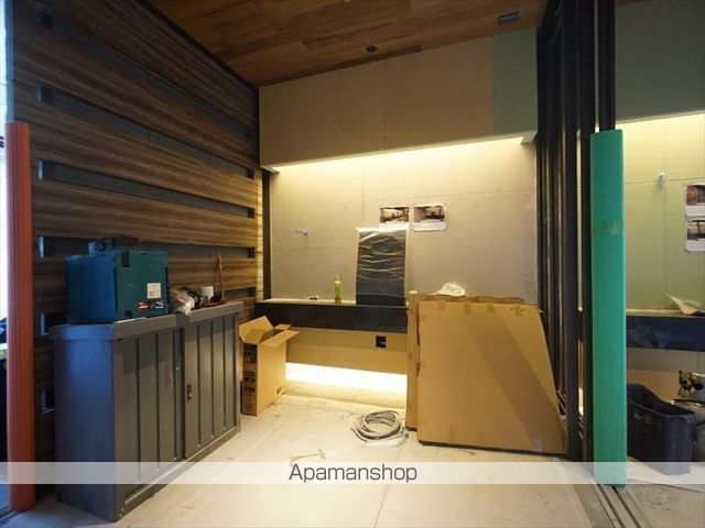 ロビー　ロビー