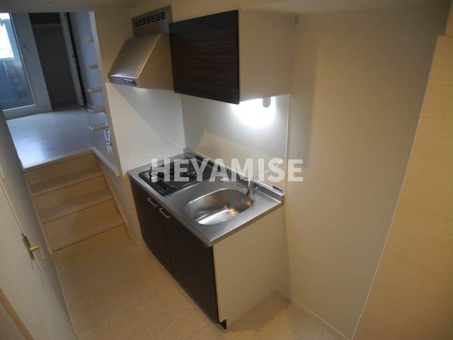 キッチン　※室内画像は別号室のもの