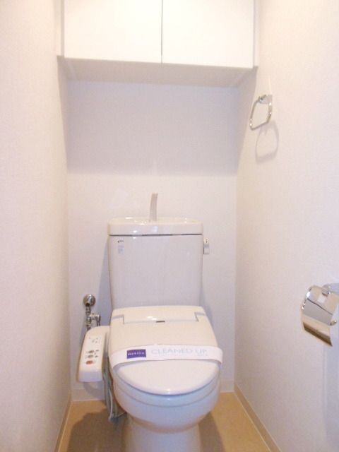 トイレ　★あるとうれしいシャワートイレ★