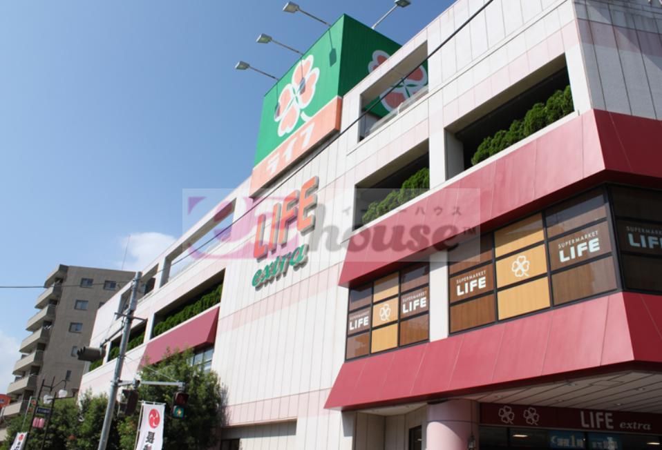 スーパー　ライフ千川駅前店（スーパー）まで1070m