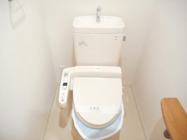 トイレ　ウォシュレット！