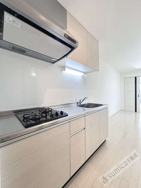 キッチン　ガス２口コンロ完備♪