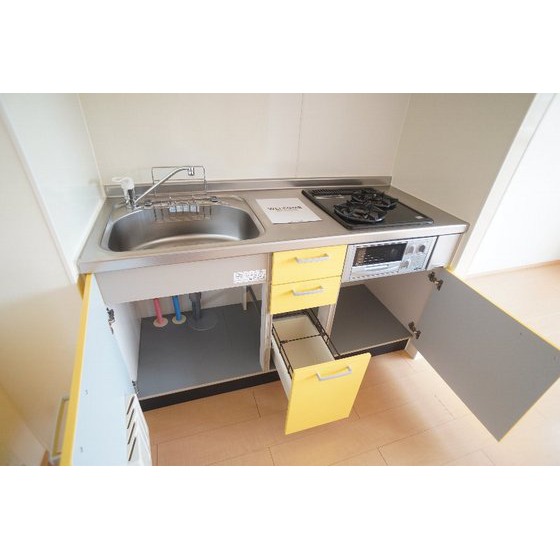 キッチン　※同仕様、別の部屋の写真です