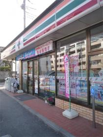 コンビニ　セブン-イレブン板橋徳丸１丁目店（コンビニ）まで156m