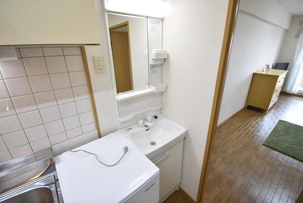 洗面設備　同仕様写真