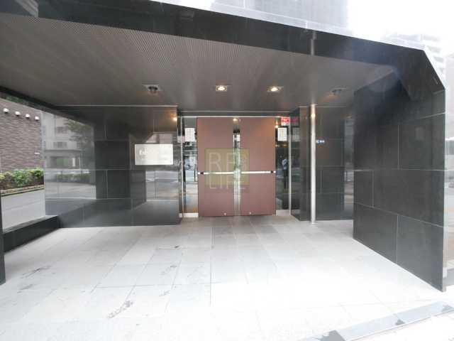 エントランス　リライフ浅草店