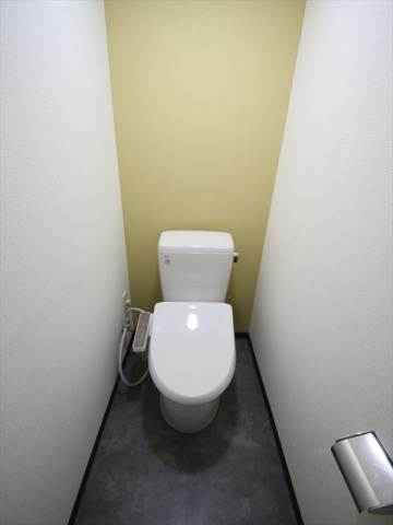 トイレ　ウォシュレット完備です♪