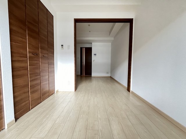 その他部屋・スペース　落ち着いて過ごせるお部屋なので、寝室にいかがでしょうか