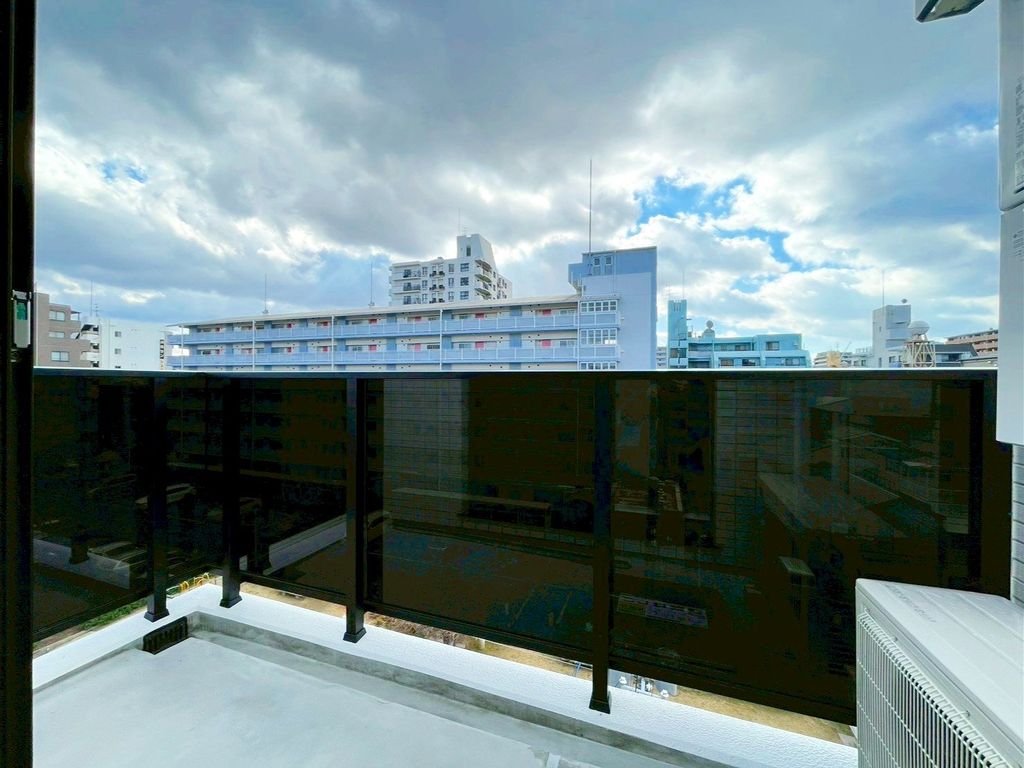 バルコニー　バルコニー