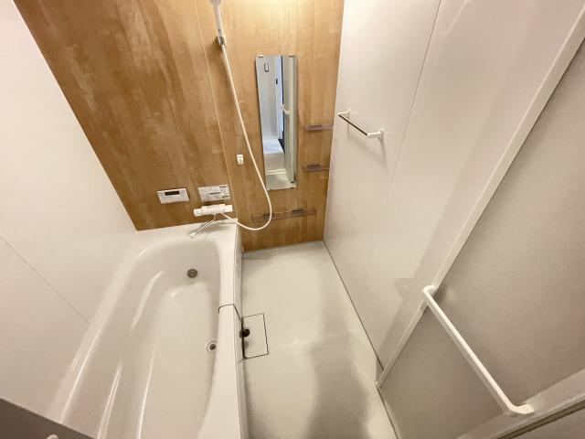バス・シャワールーム　浴室