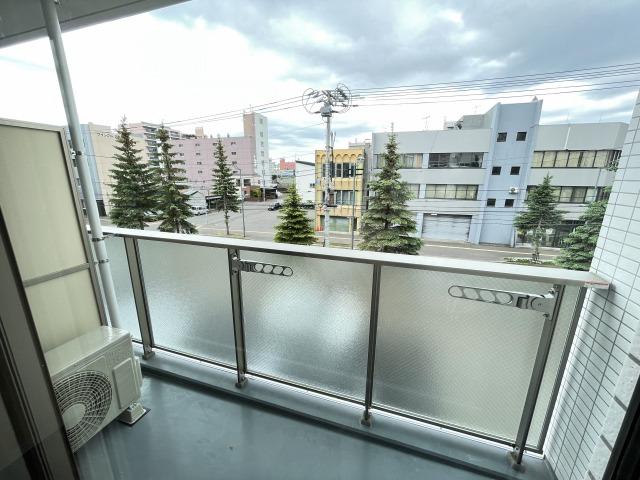 バルコニー　バルコニー