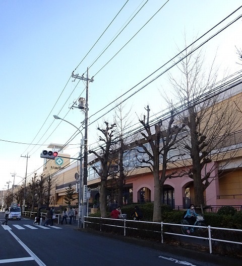 その他　モリタウンまで2000m