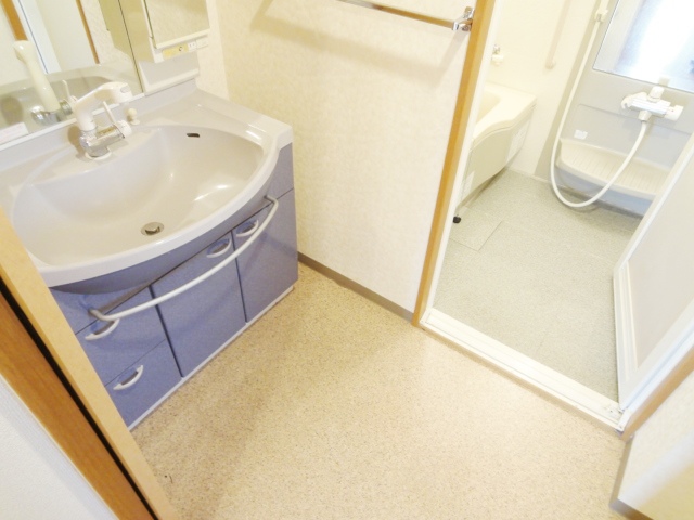 洗面設備　同物件別号室