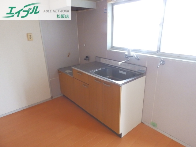 キッチン　別部屋のお写真です！