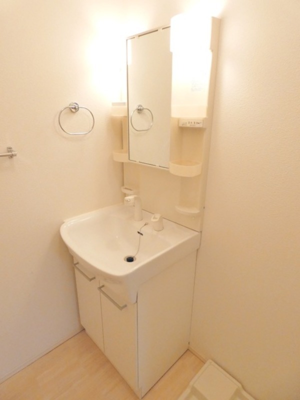 洗面設備　図面と現状に相違がある場合には現状を優先