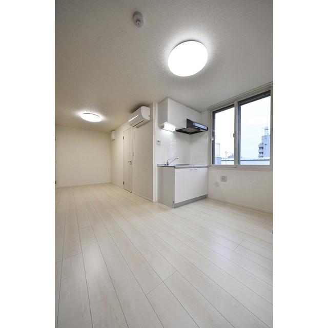 居室・リビング　ゆったりとした居間です☆