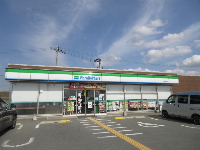 コンビニ　ファミリーマート　小野黒川店（コンビニ）まで2100m
