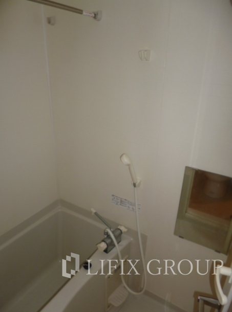 バス・シャワールーム　風呂