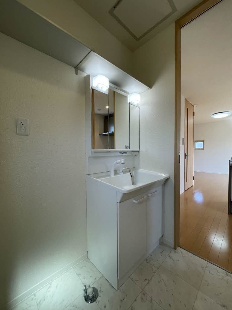 洗面設備　洗面所